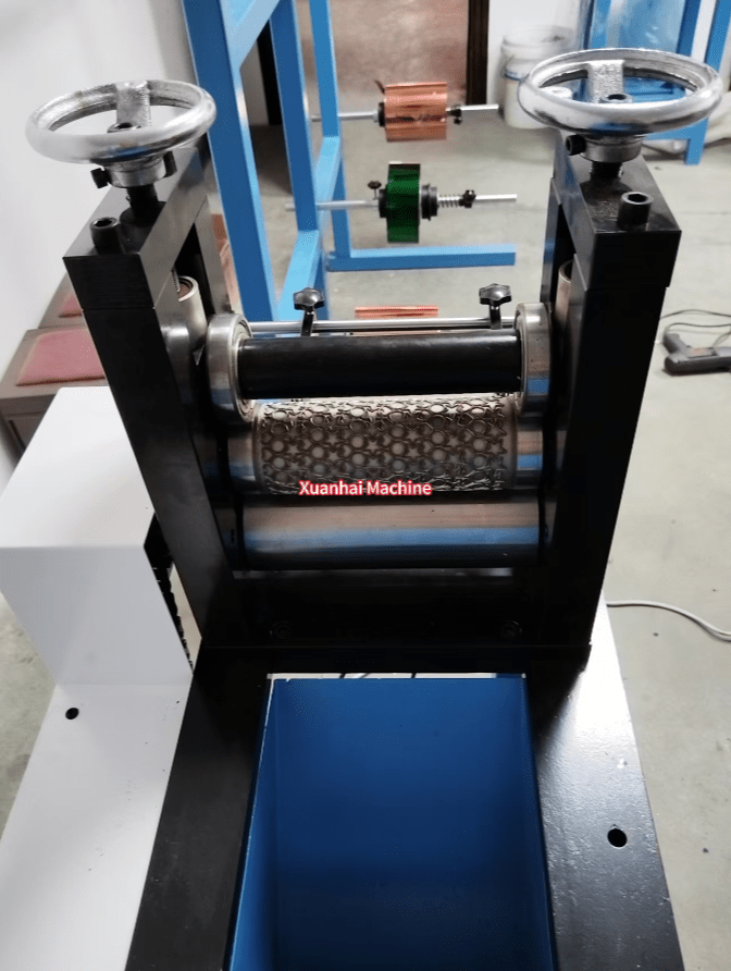 Automatic Confetti Die Cutting Machine Custom Shape Party Atmosphere Hand-scattered Decoratio Props
