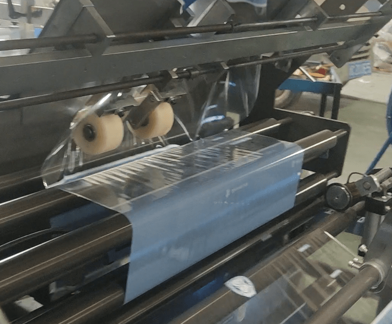 Fast Speed High Quality Four Side Sealing Pouch Making Machine